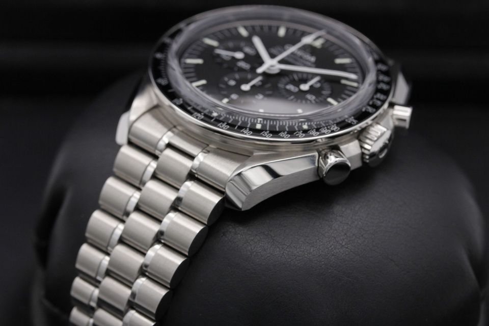 Omega Speedmaster Moonwatch Professional 310.30.42.50.01.002 Image 2